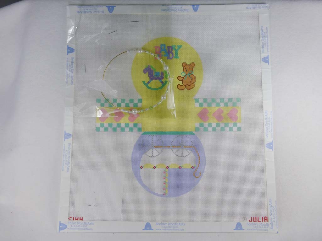 * SALE / Susan Roberts Needlepoint Design S144