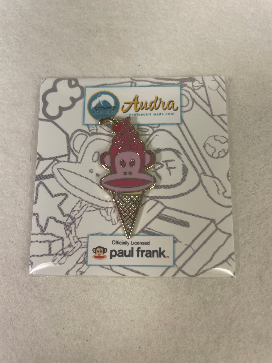 * Audra 601 Julius Ice Cream Needle Minder