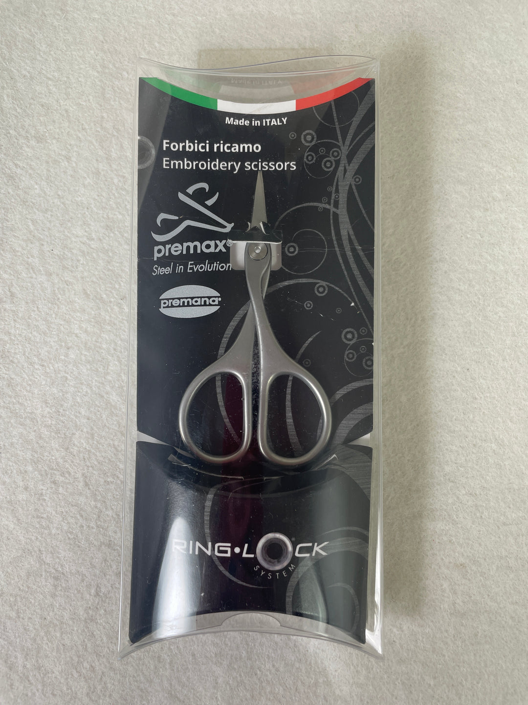 Premax X302CS 3 3/4 Embroidery Scissors Ring Lock- curved serrated