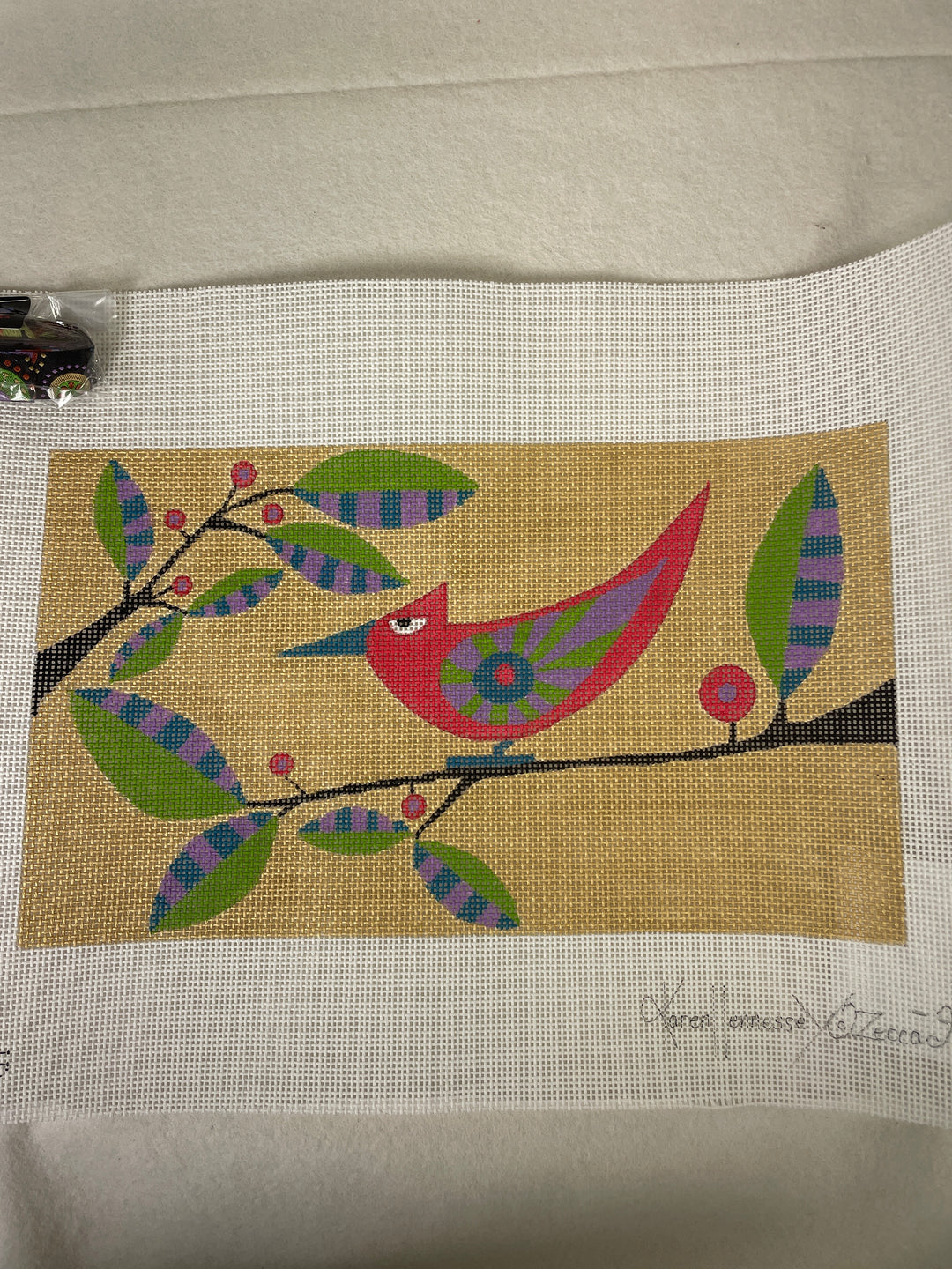 * Zecca ZE915 Red Bird with Ribbon
