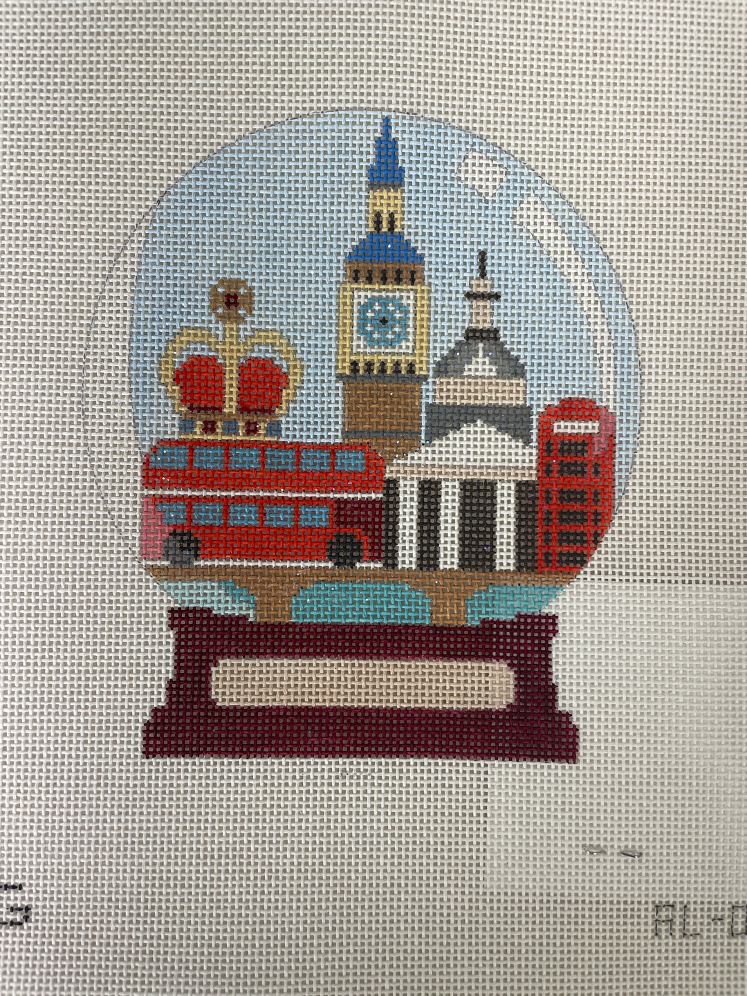 *Vallerie Needlepoint Gallery/ VNG Canvas AL-066 London Snow Globe