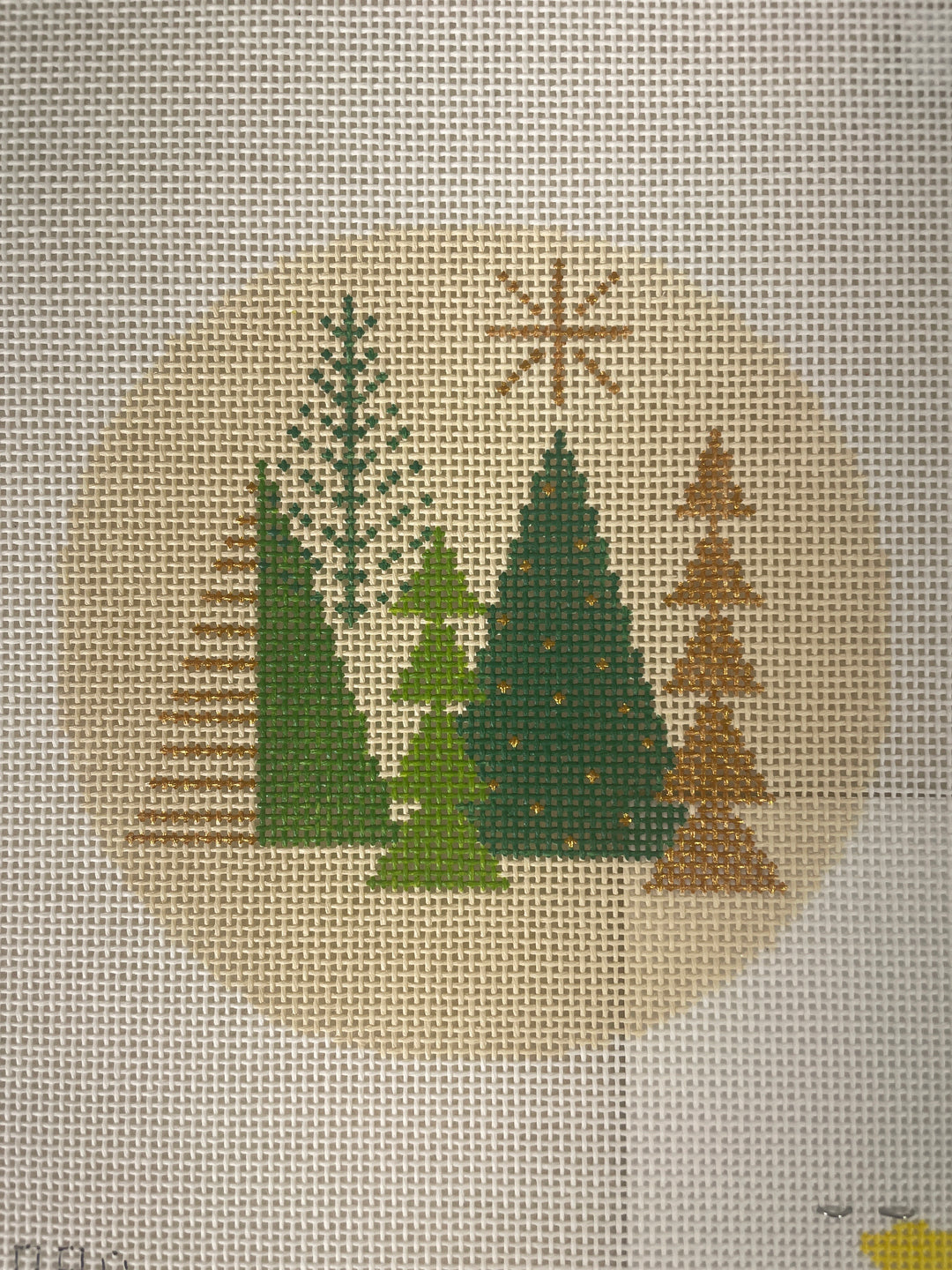 * Audra NKK109A Tree's Round