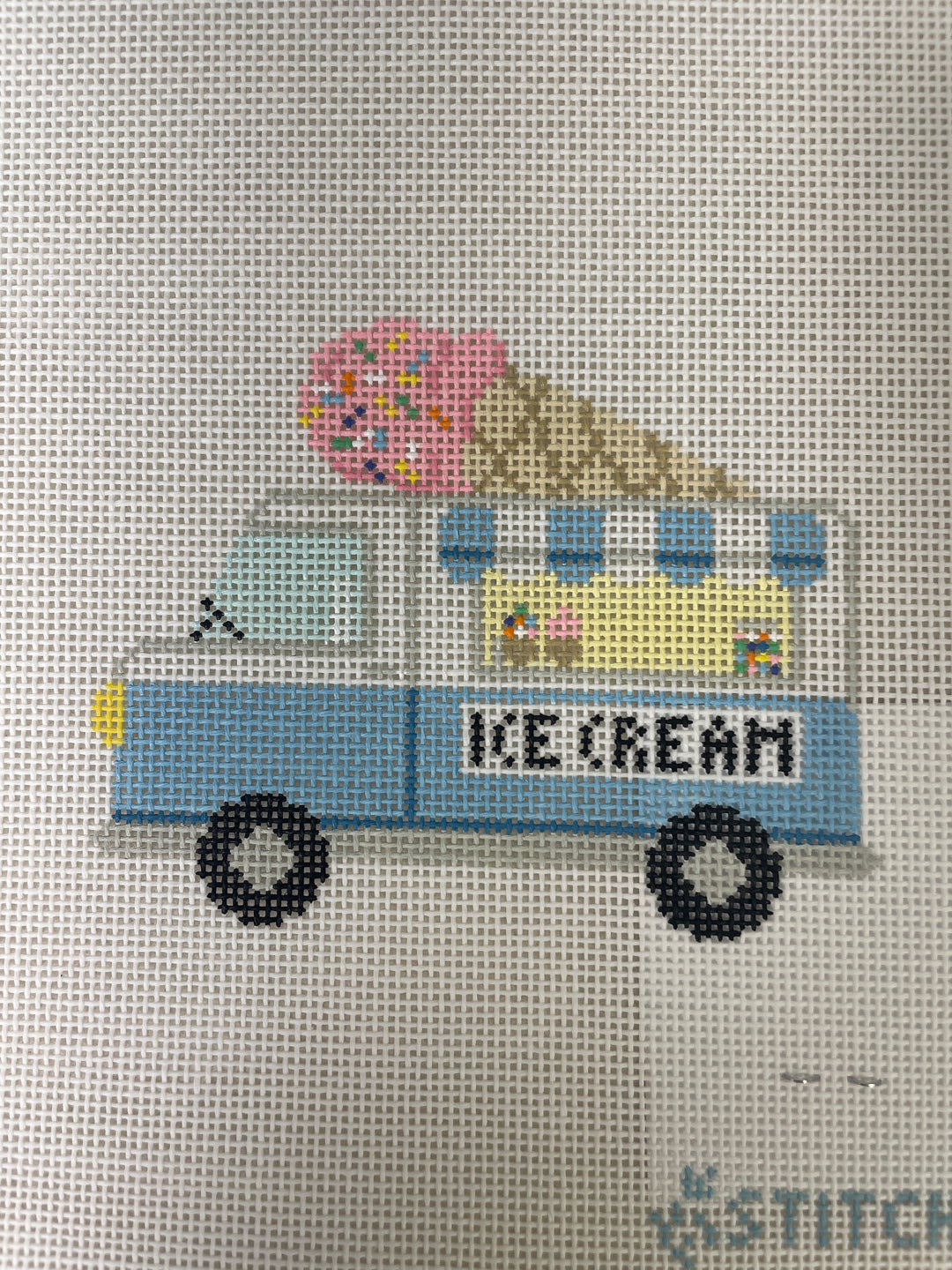* Stitch Style SS320 Ice Cream Truck