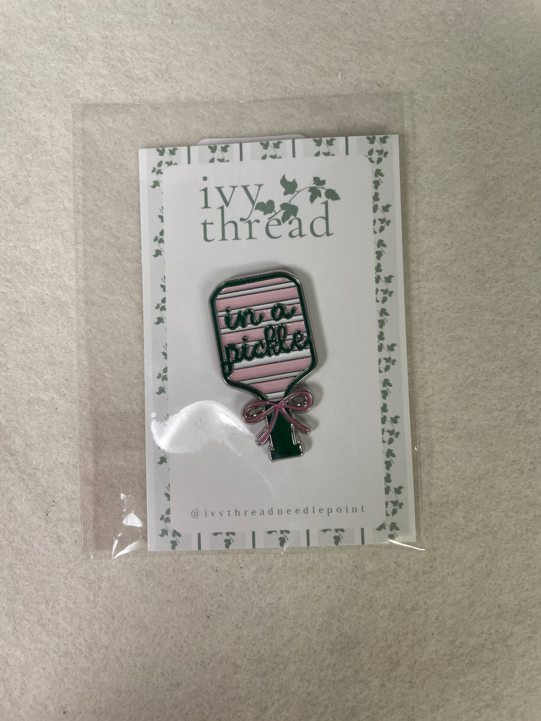 Ivy Thread Needlepoint In a Pickle Needleminder