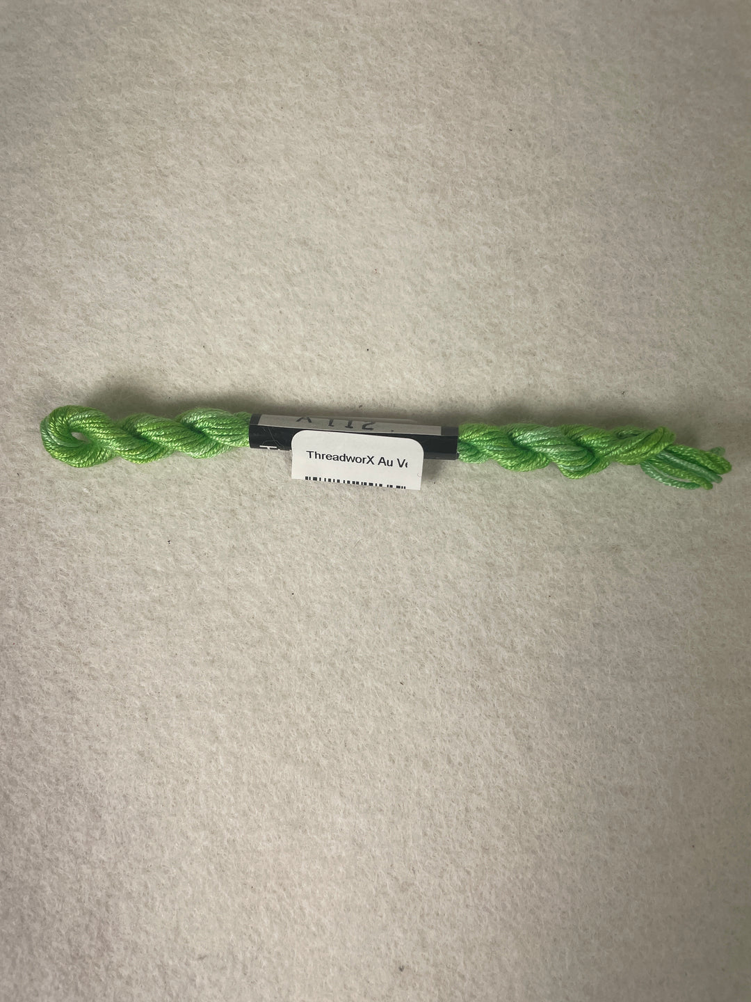 ThreadworX Au Ver A Soie O/D Silk-  A112 Key Lime