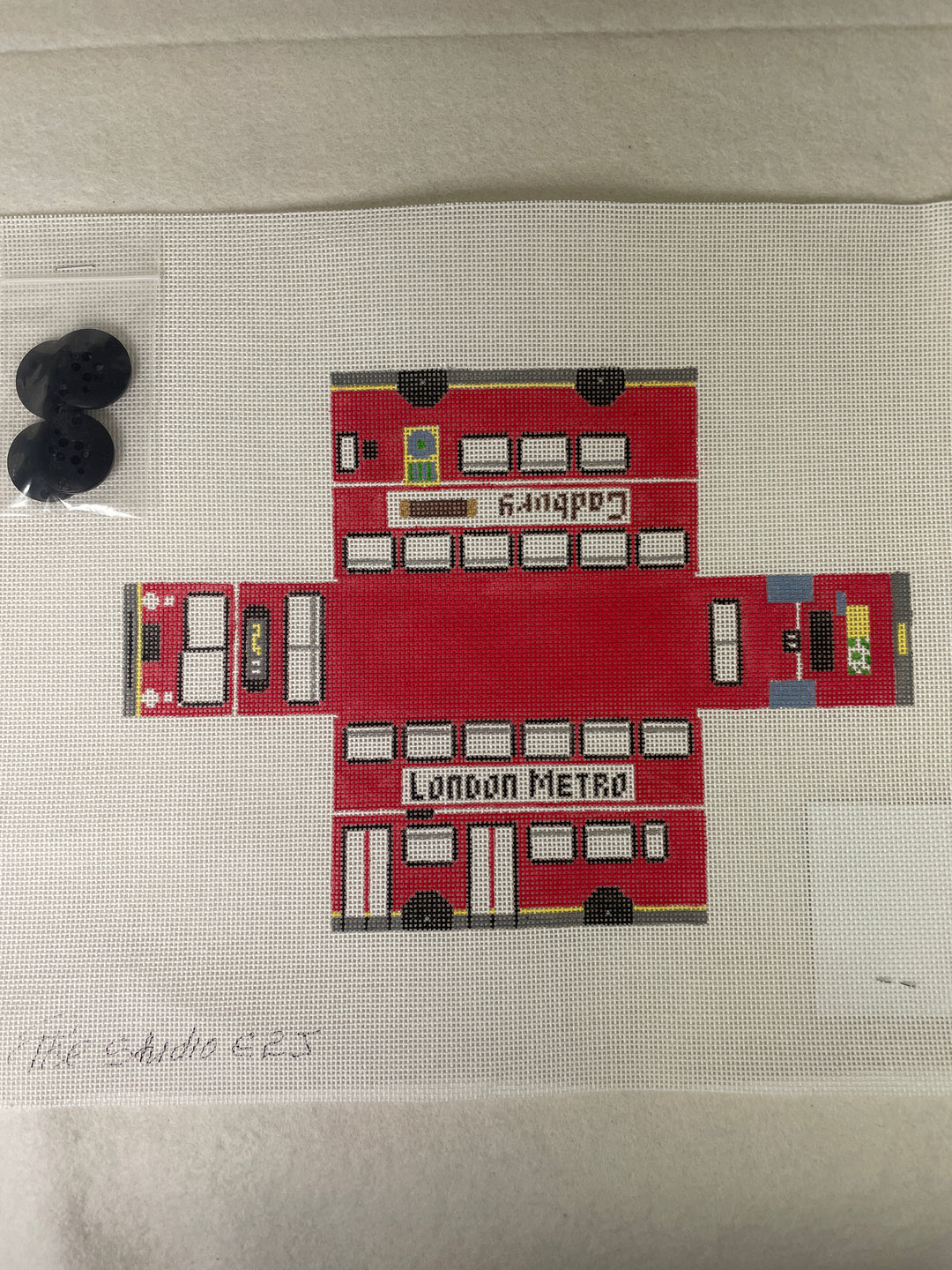 * The Studio Midwest E2J Cool Wheels London Bus