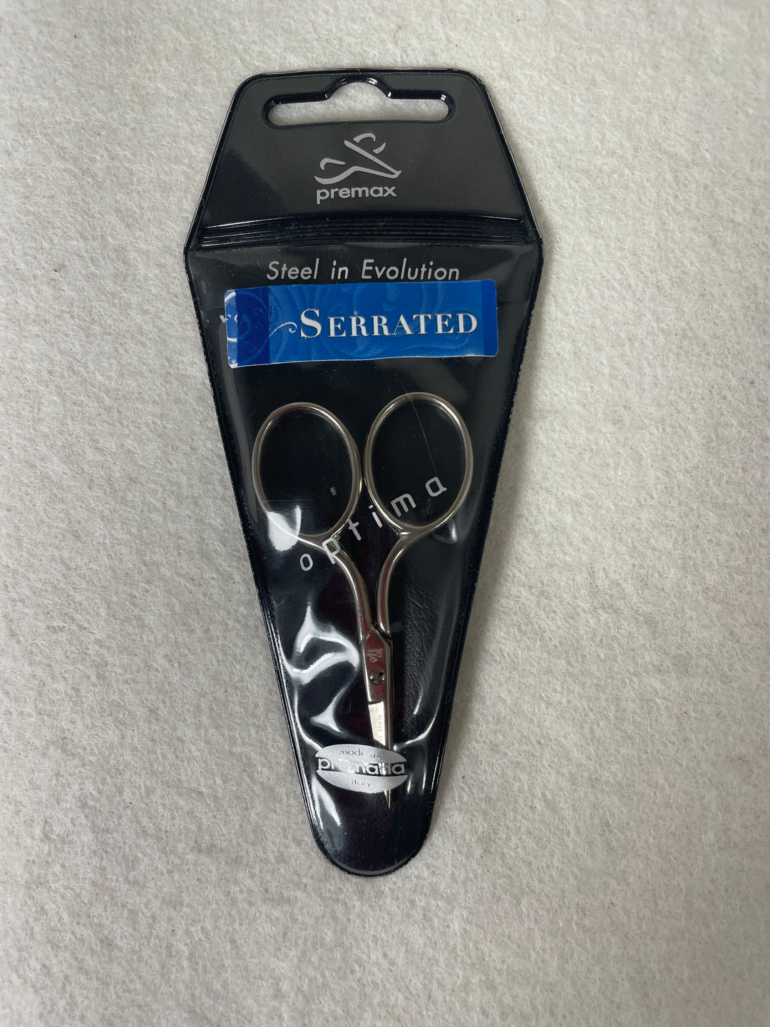 Premax X202S - 2 3/4 Embroidery Scissors- serrated