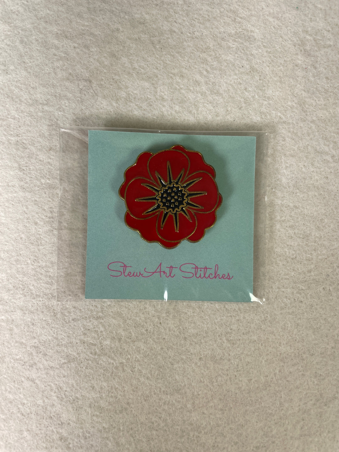 *StewArt Stitches Poppy Needleminder