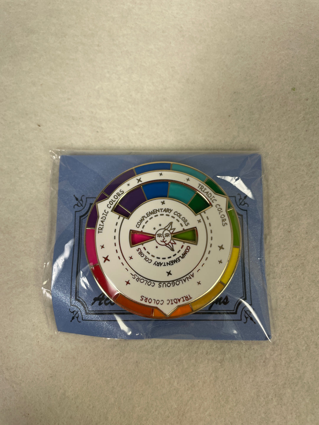 Accoutrement Designs- Color Wheel Needleminder