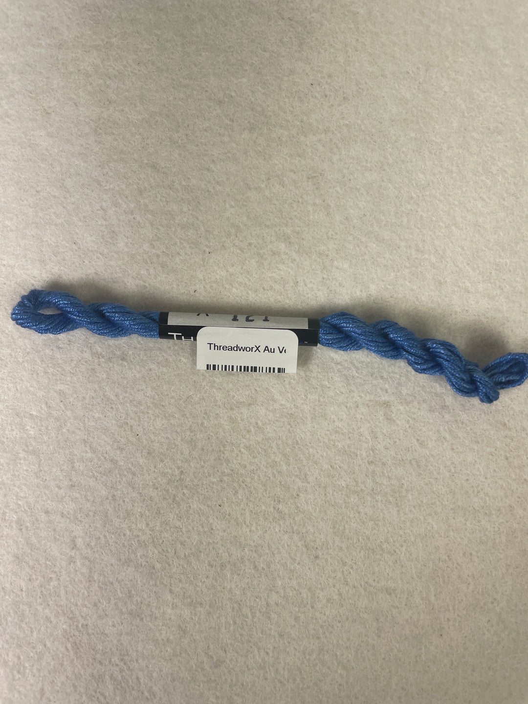 ThreadworX Au Ver A Soie O/D Silk-  A121 Cornflower