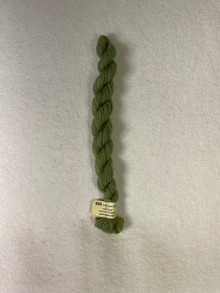 Gumnut BL-606 Blossoms Crewel Wool