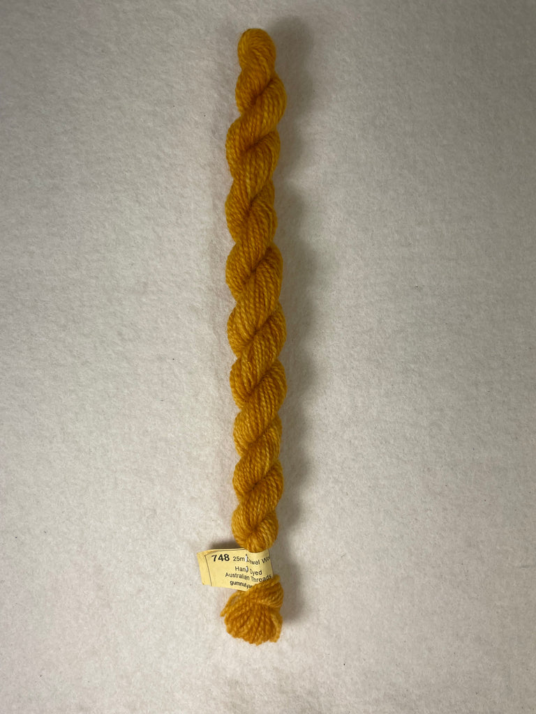 Gumnut BL-748 Blossoms Crewel Wool