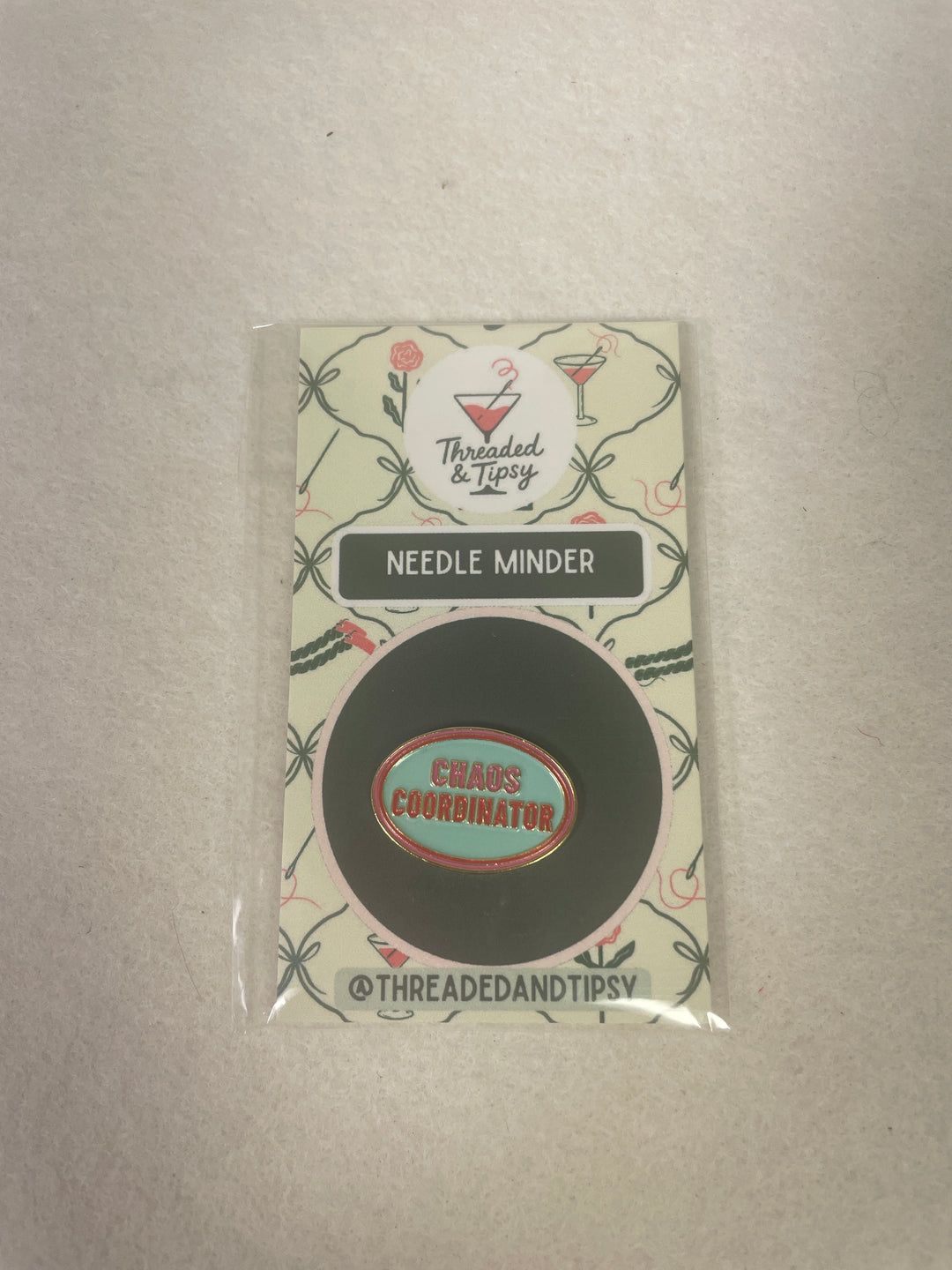 Threaded and Tipsy Chaos Coordinator Needle Minder