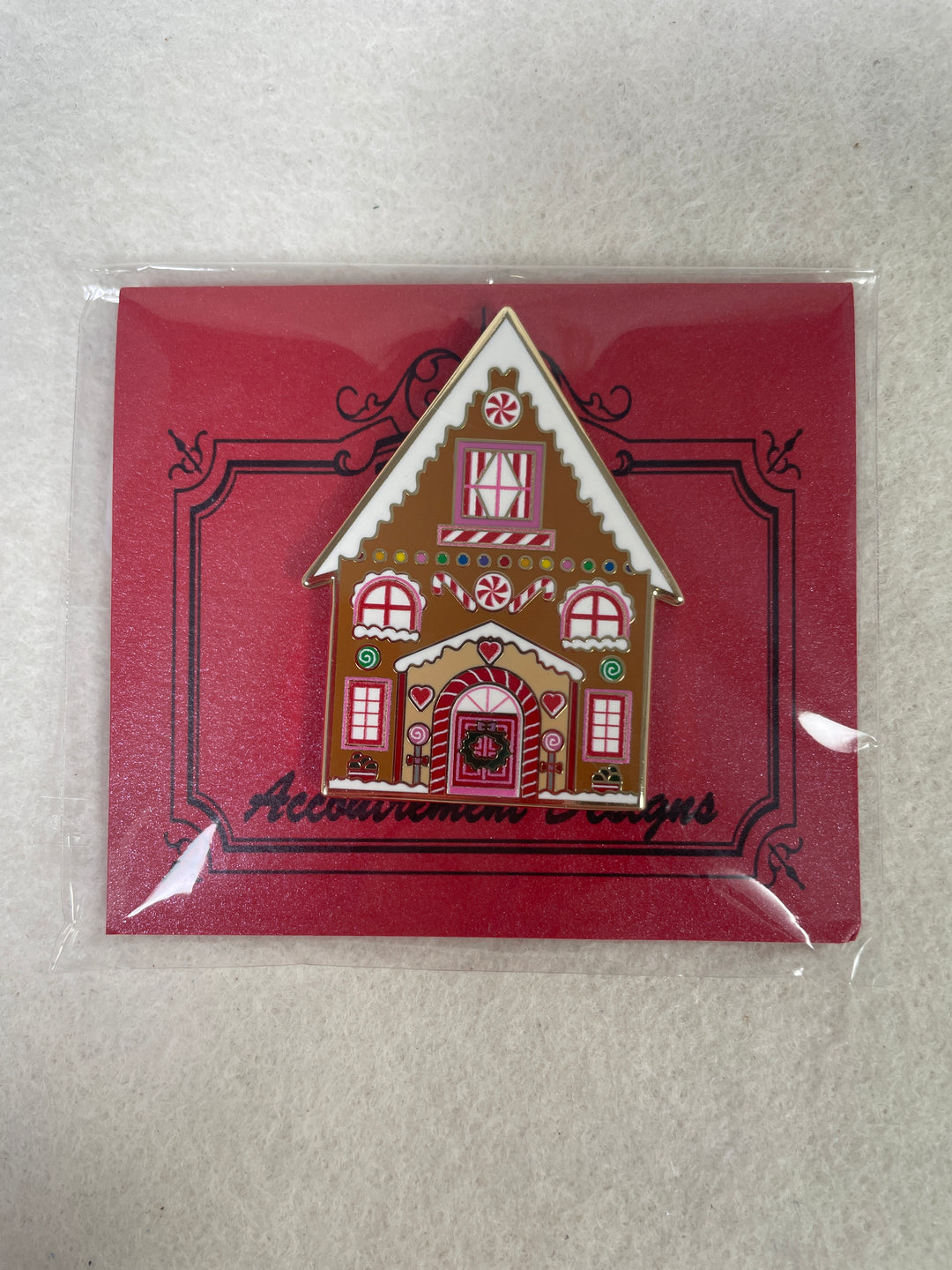 Accoutrement Designs- Gingerbread House Needleminder