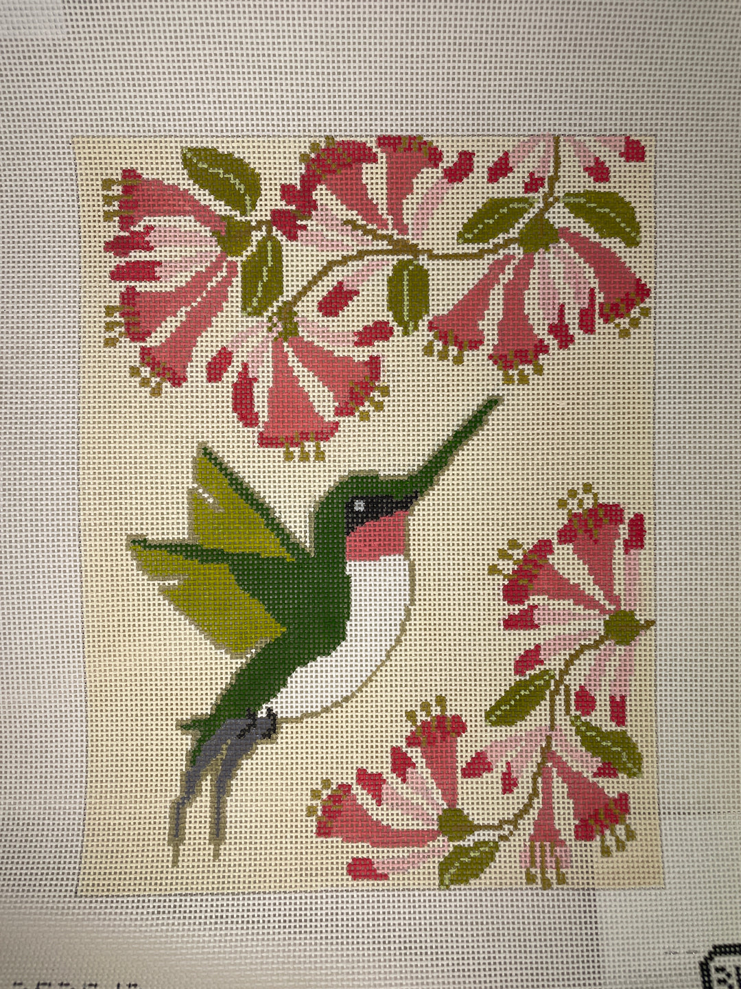 3 Kittens Needle Arts CL2526 Honeysuckle Hummingbird