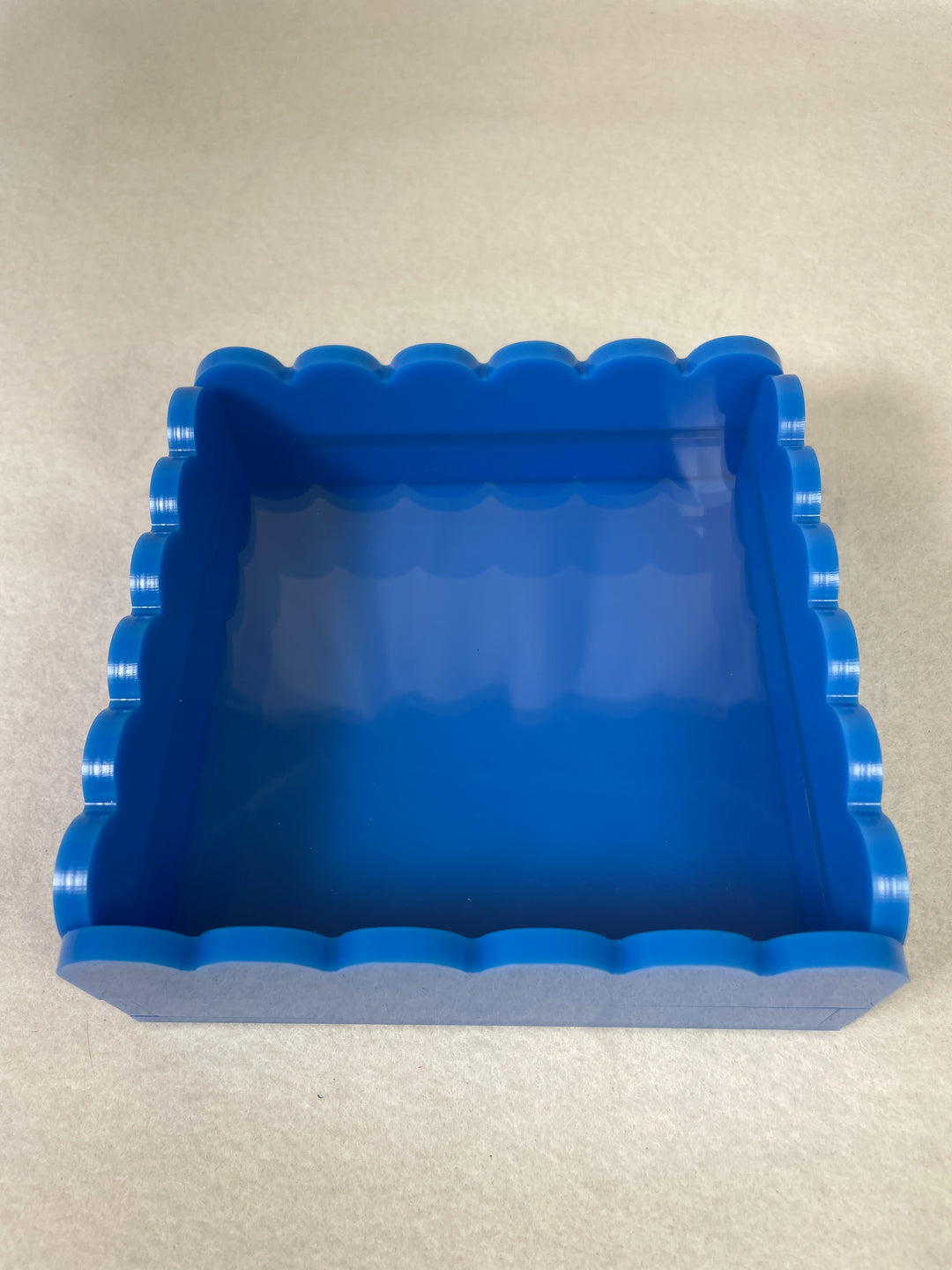 Penny Linn Designs Scallop Acrylic Trays- 5x5 Square - BLUE