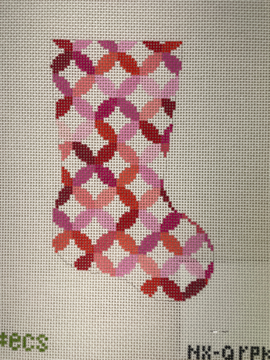 * Elizabeth Crane Swartz Designs NZQrpk Pink Quilt Ring Mini Stocking