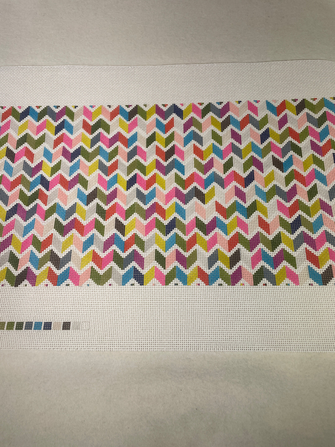 * Jeni Sandberg JS290A Chevron Stripe Tote/ Pillow Needlepoint Canvas