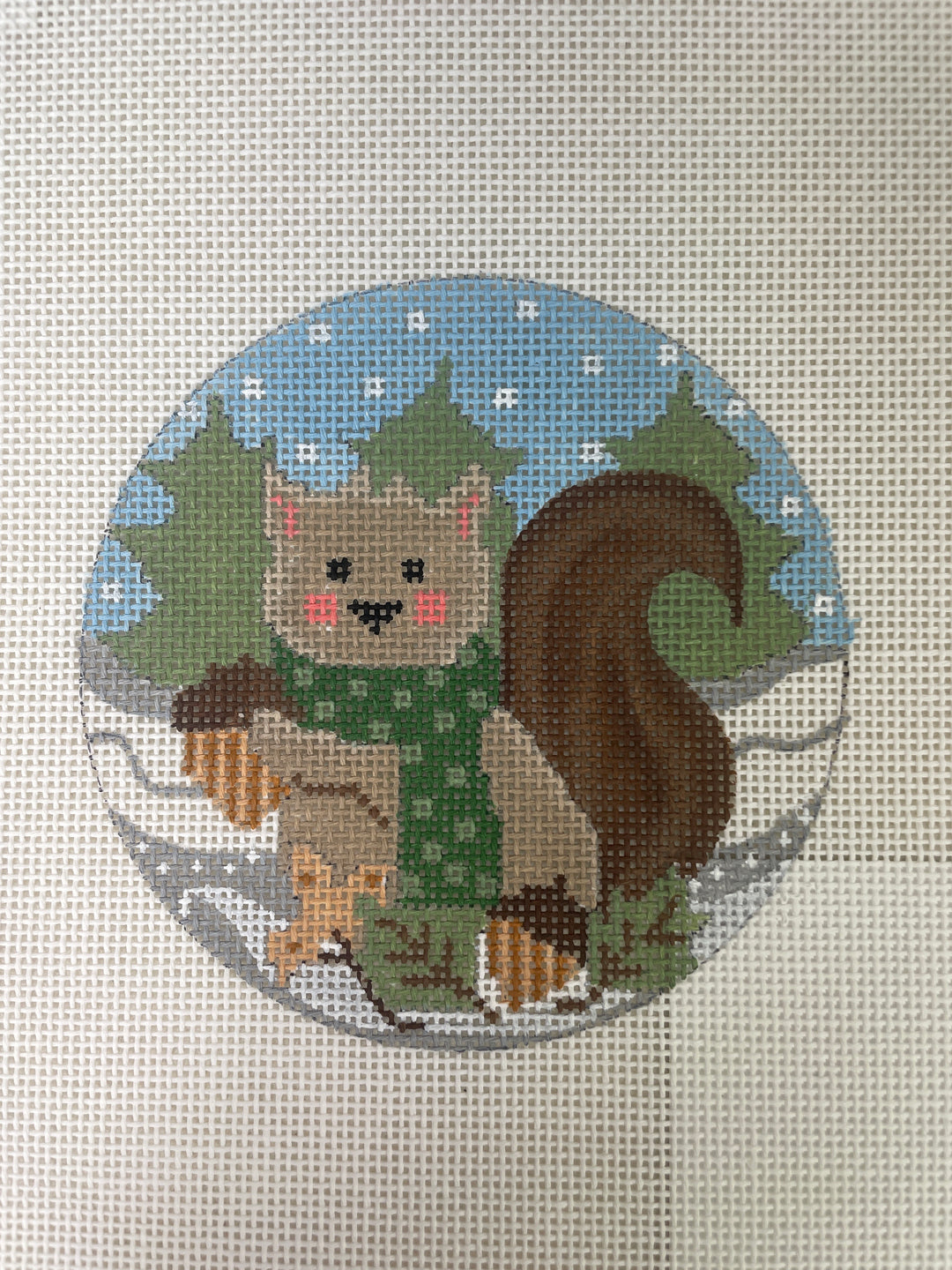 Danji CH1363 Woodland Creatures Round- Squirrel