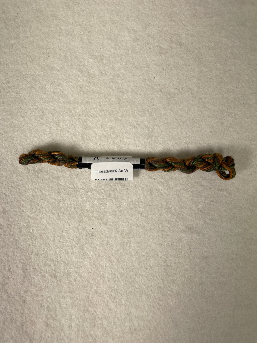 ThreadworX Au Ver A Soie O/D Silk-  A1685 Woodsy