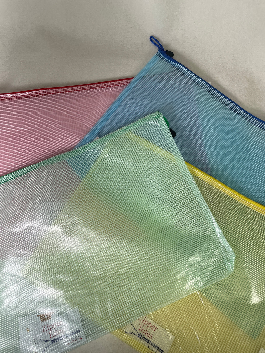 Yarn Tree Zipper Totes- 12x17 (assorted colors)