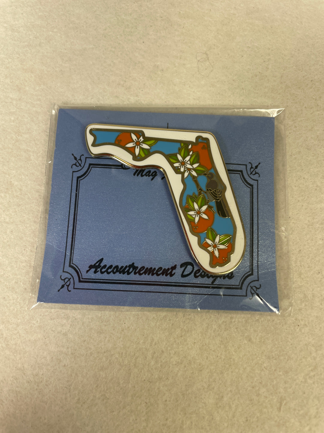 Accoutrement Designs- Florida Needleminder