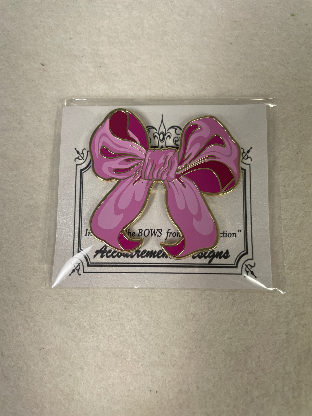 Accoutrement Designs- Pink Bow Needleminder