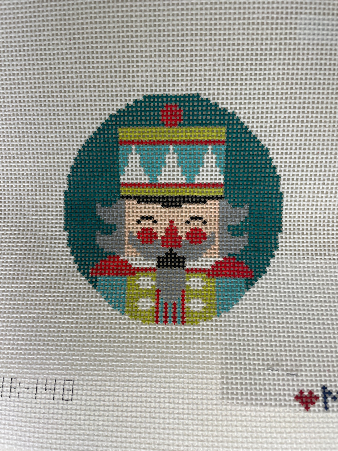 * Love mhb Studio CHR148 Nutcracker Iggy Round