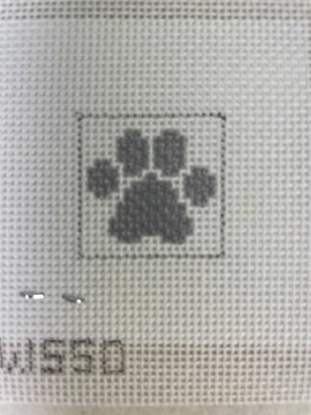 * Blue Waters Needlepoint BW55 Dog Paw 1 inch Square