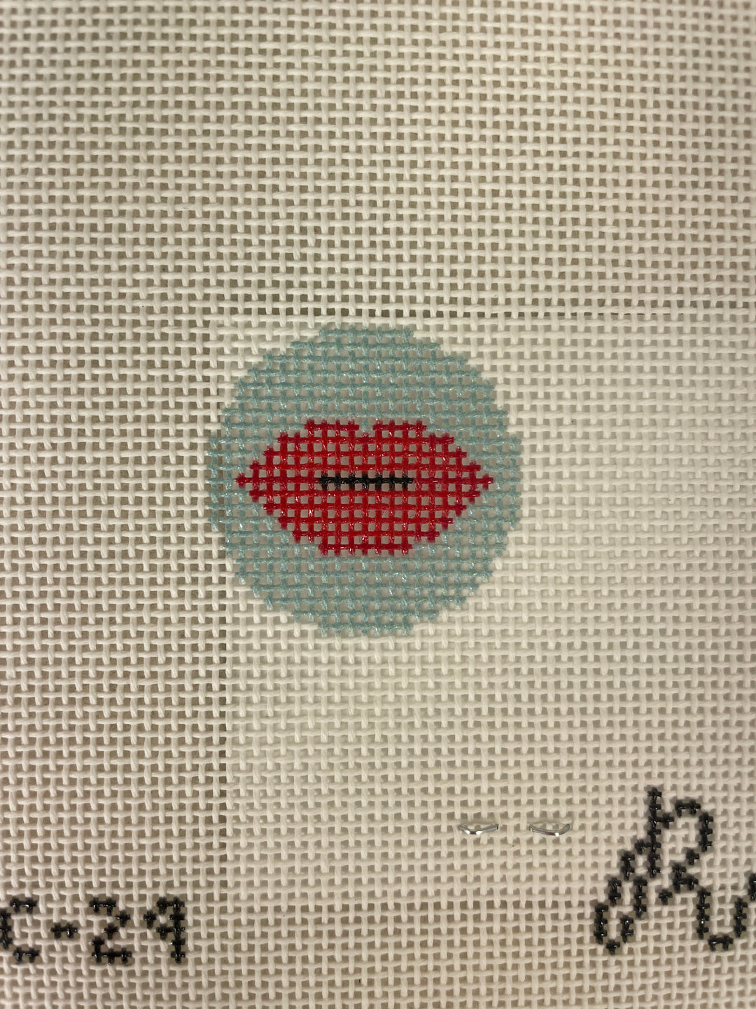 * Rachel Barri MC29 Mini Lips