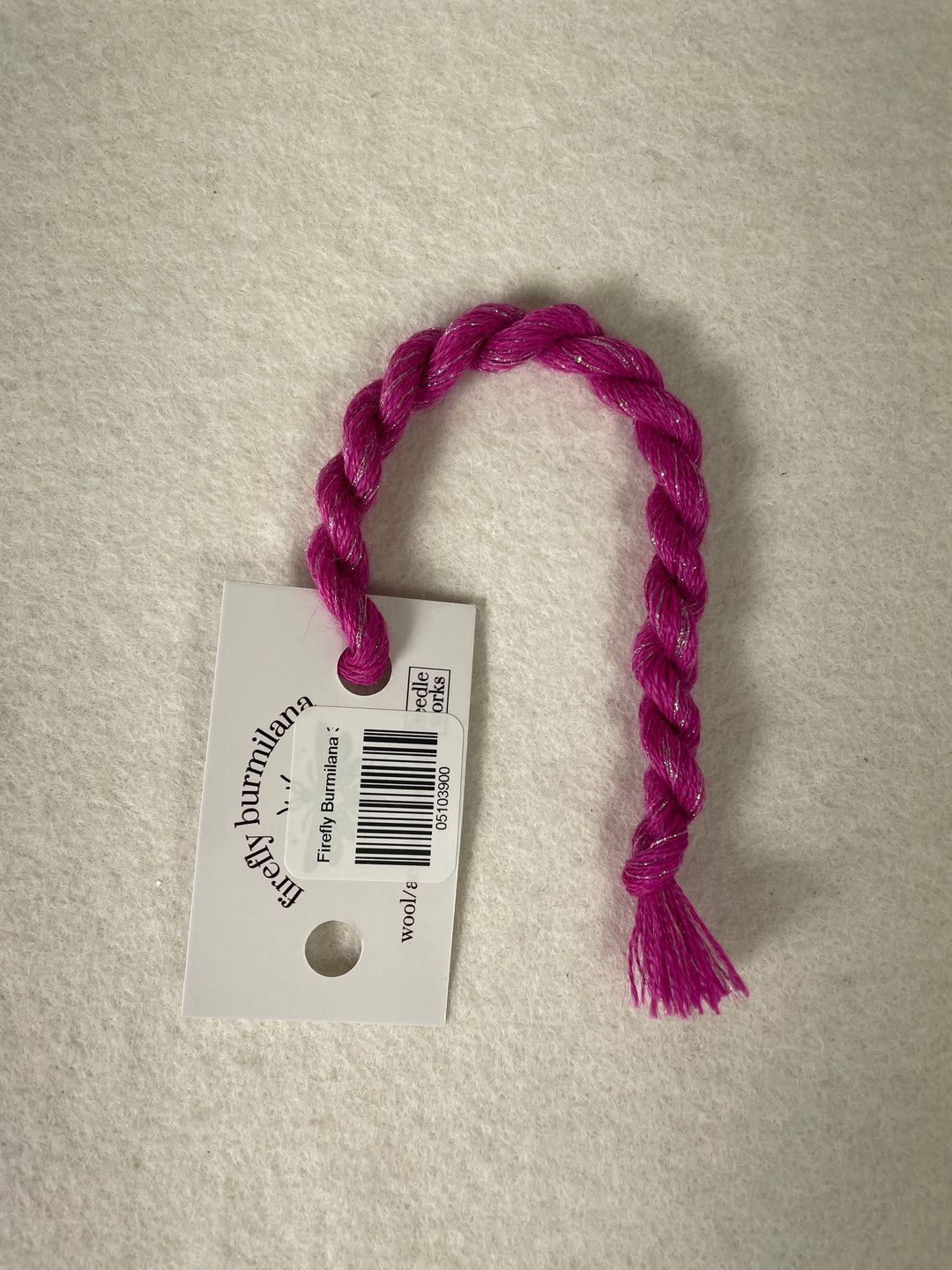 Firefly Burmilana 3900F Fuchsia