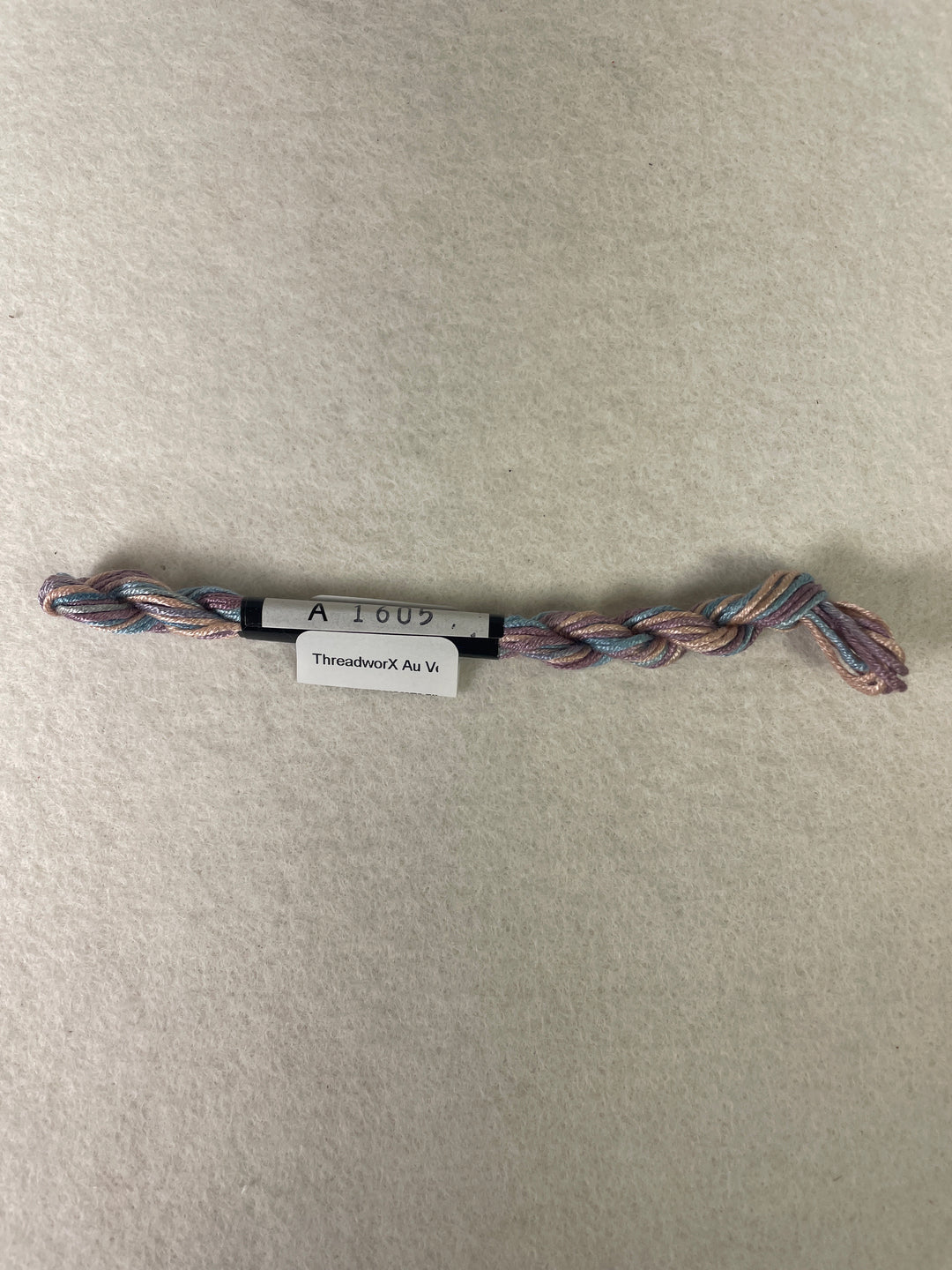 ThreadworX Au Ver A Soie O/D Silk-  A1605 Surf and Sand