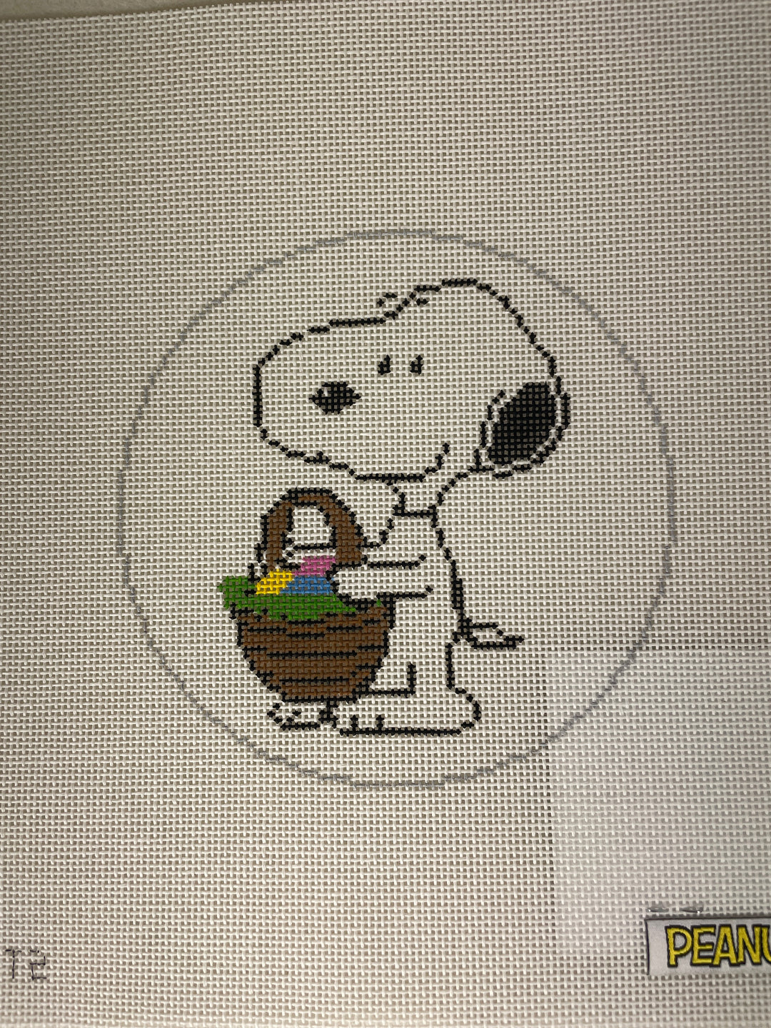 * Officially Needlepoint PNTS-EAST2 Snoopy with Easter Basket
