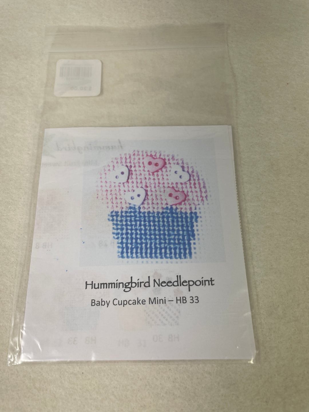 Hummingbird Needlepoint HB33 Baby Cupcake Mini