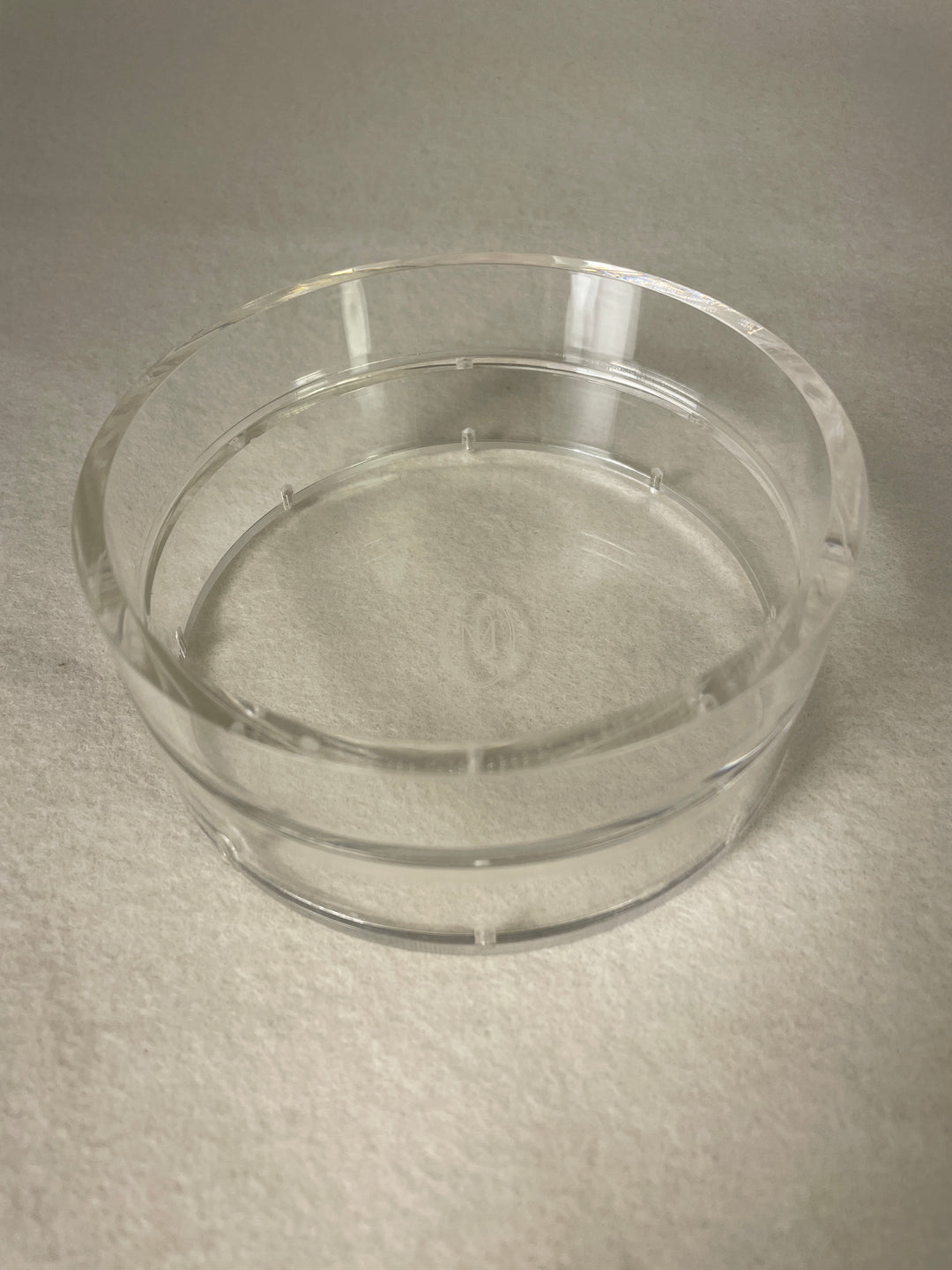 The Minted Design 4.25" Round Magnetic Acrylic Tray
