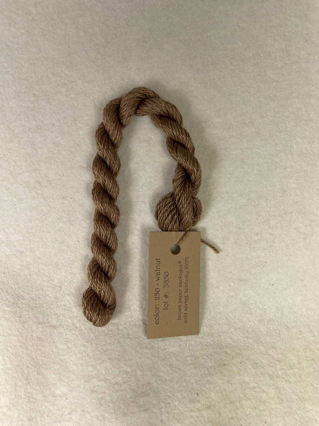 Silk & Ivory 250 Walnut