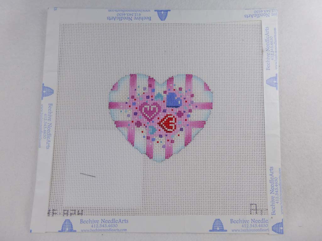 Associated Talents HE824 Striped Scattered Hearts