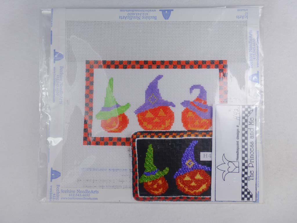 * SALE / The Princess and Me H42 Smilin' Jacks