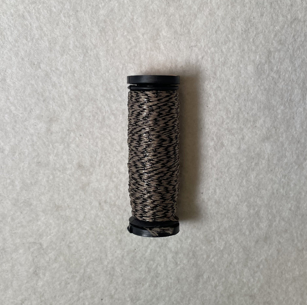 1/16" Ribbon 4522