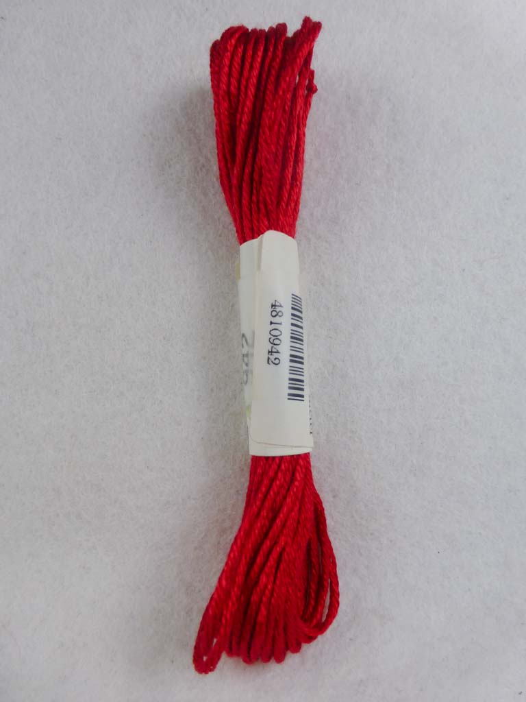Soie d'Alger 942  by Au Ver a Soie From Beehive Needle Arts