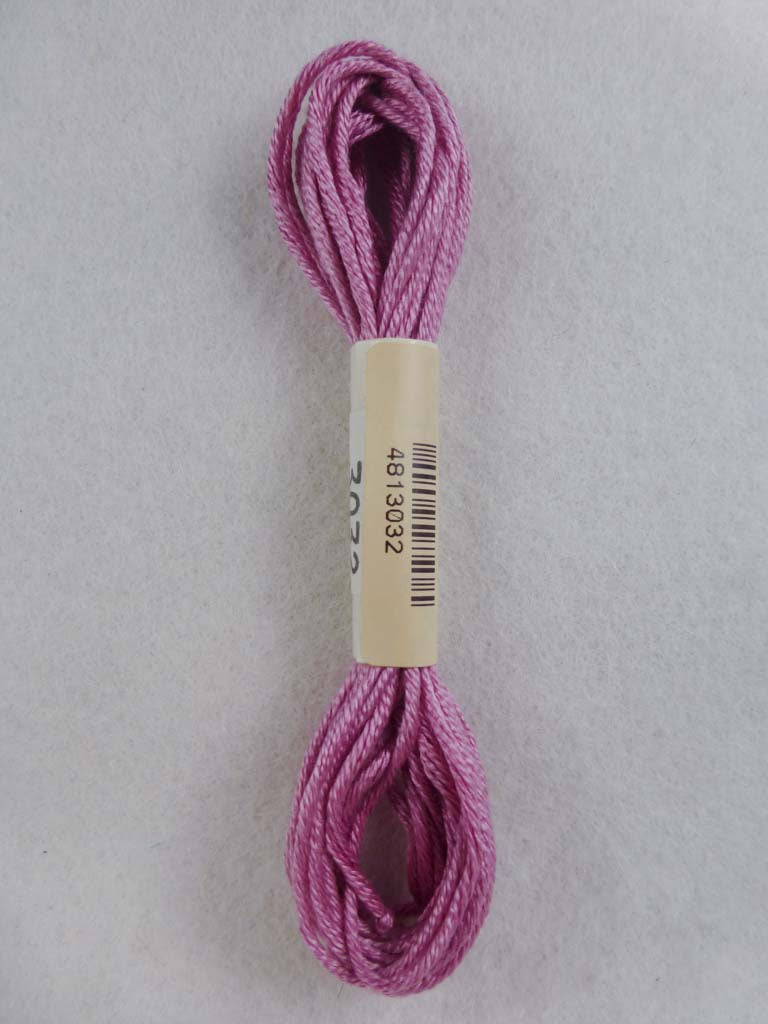 Soie d'Alger 3032  by Au Ver a Soie From Beehive Needle Arts