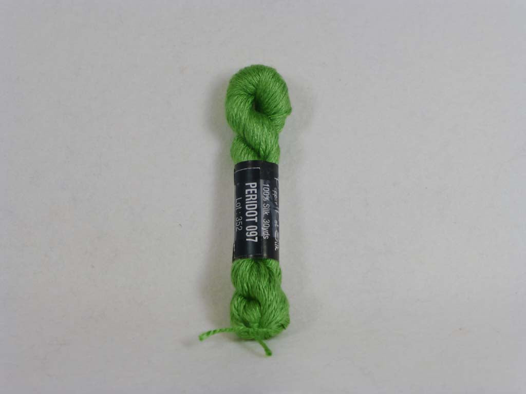 Pepper Pot 097 Peridot by Planet Earth From Beehive Needle Arts