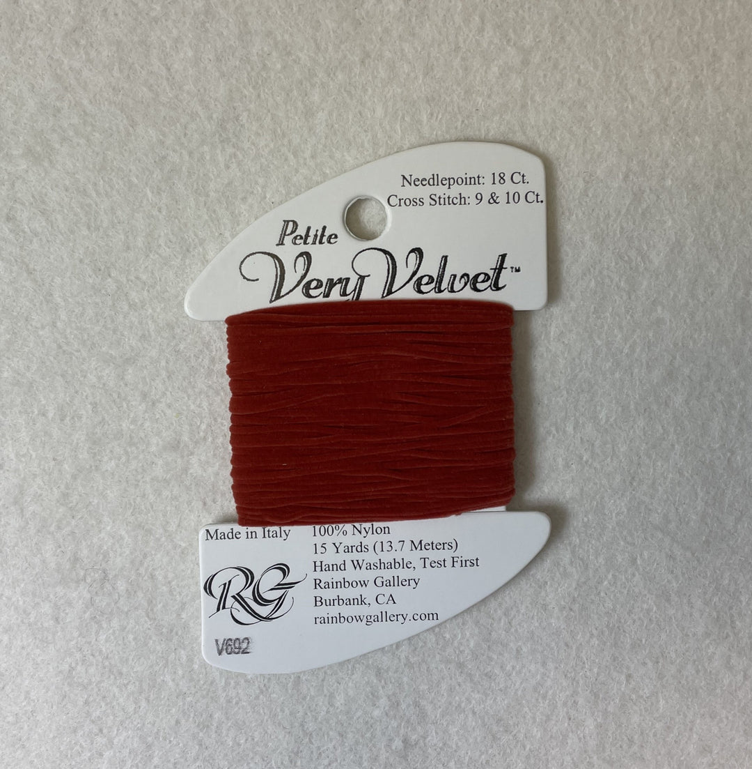 Petite Very Velvet V692 Paprika