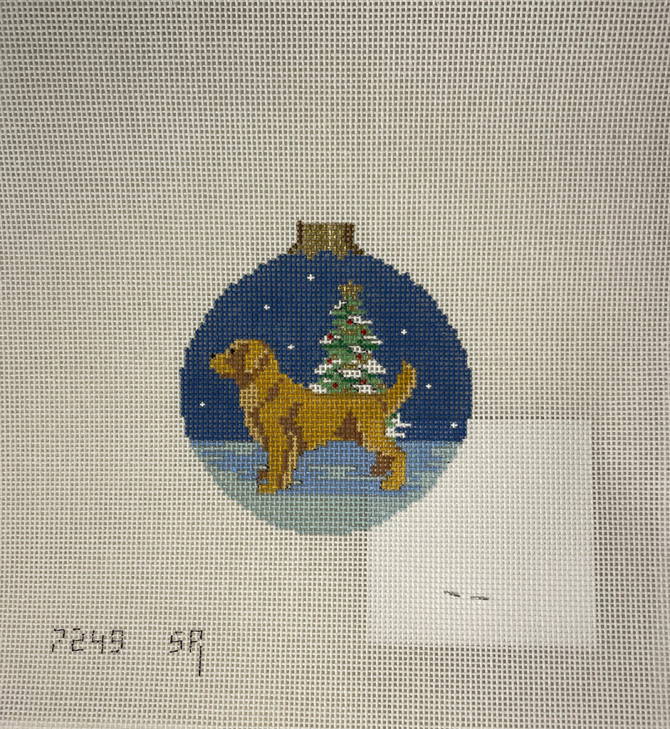 * Susan Roberts Needlepoint 7249 Golden Retriever Round