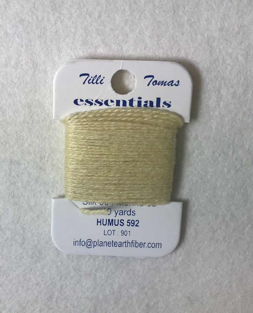 Essentials 592 Humus