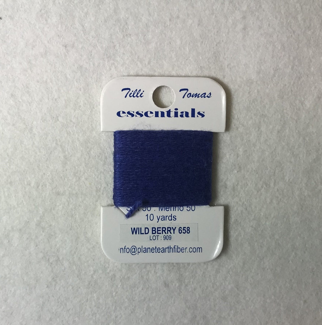 Essentials 658 Wild Berry