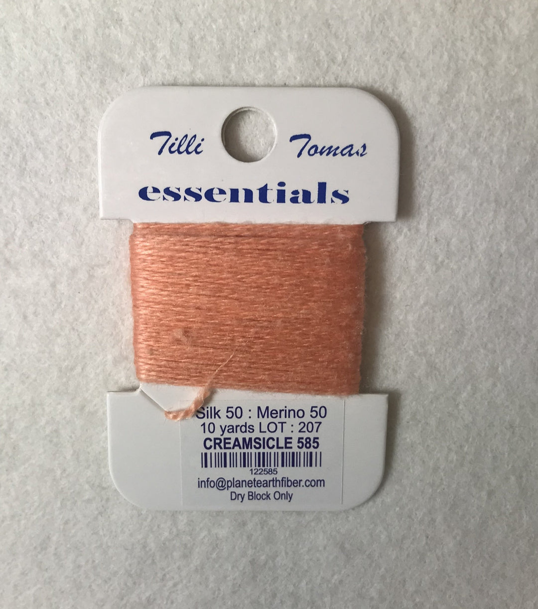 Essentials 585 Creamsicle