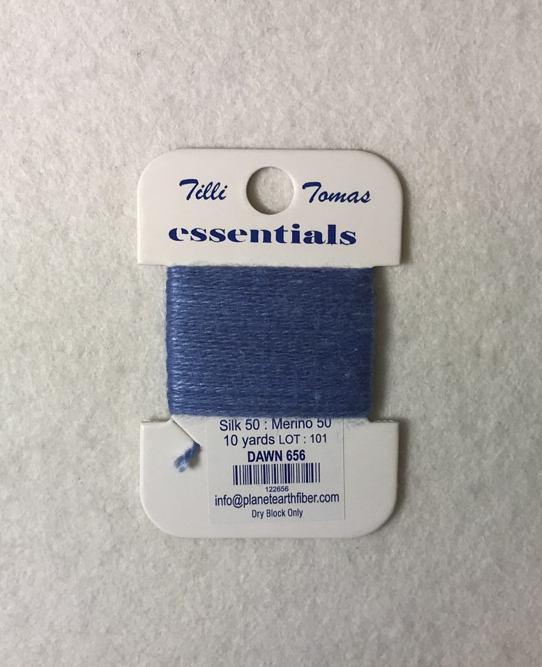 Essentials 656 Dawn