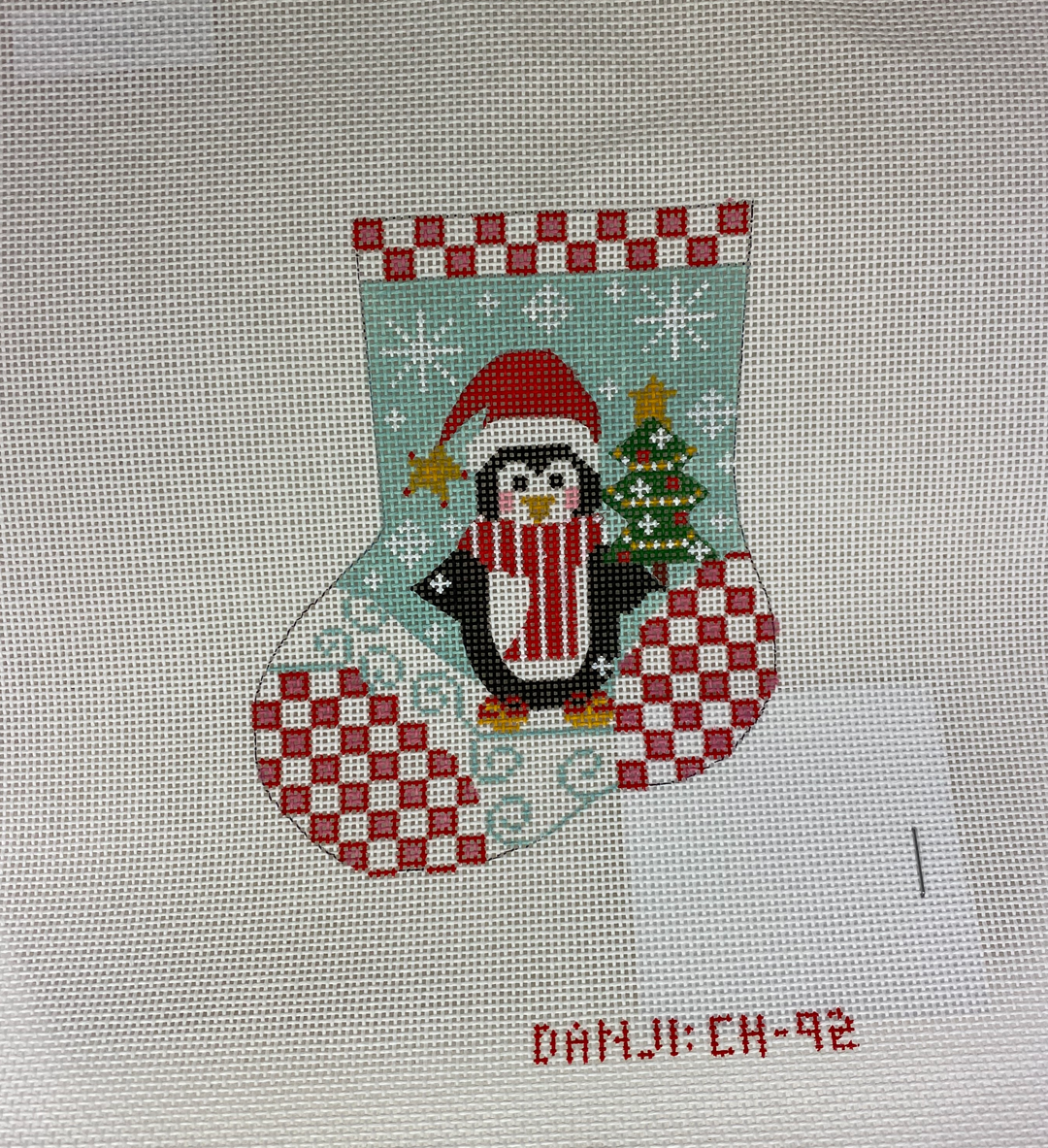 * Danji Designs CH92 Penguin with Christmas Tree