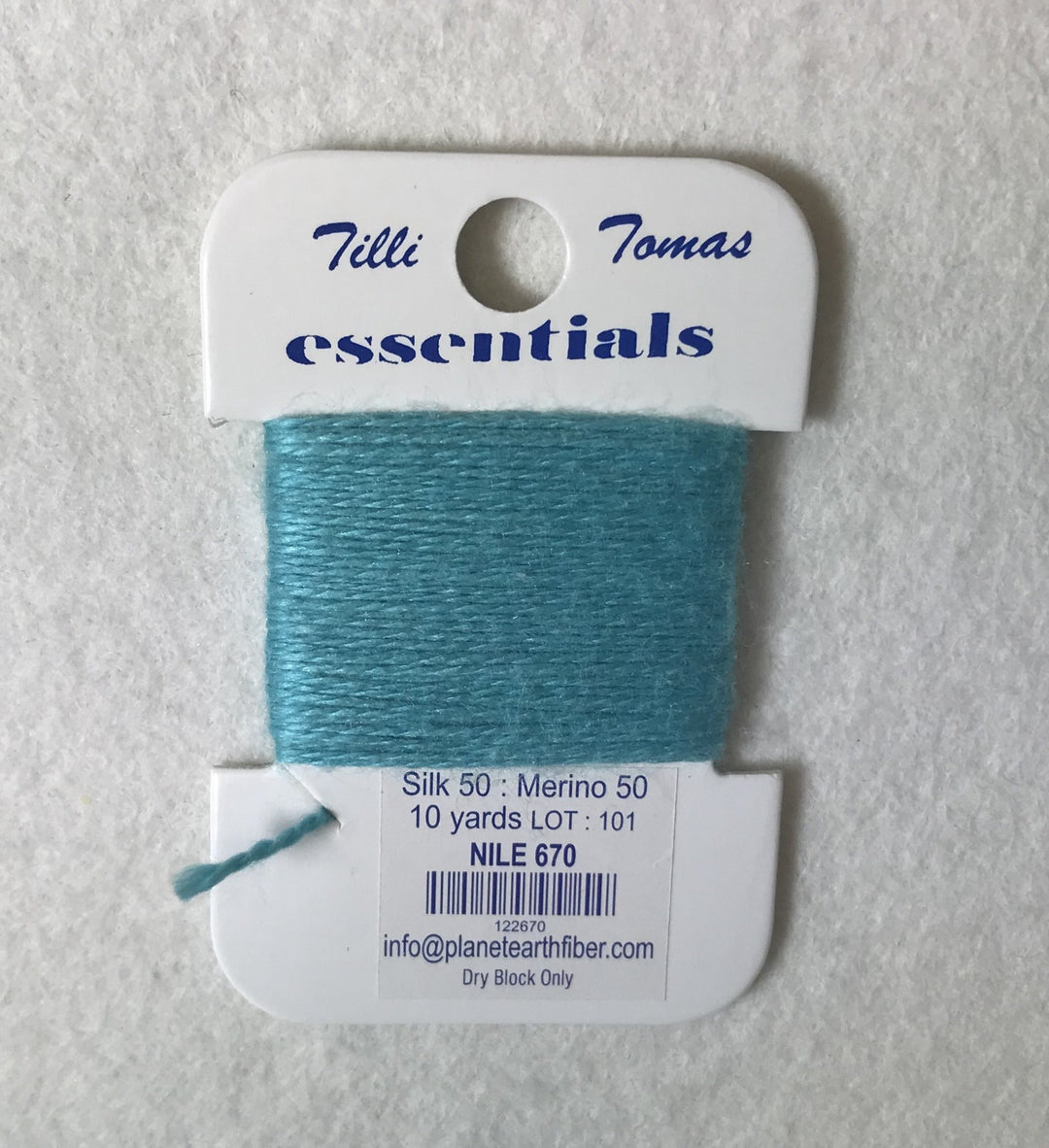 Essentials 670 Nile